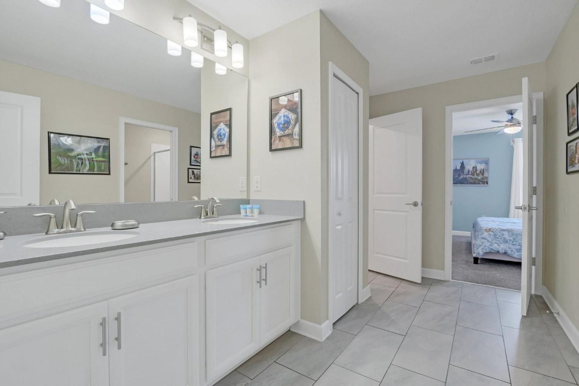 8Br Luxury - Sleeps 22 - Near Disney With Pool & Hot Tub! 대번포트 외부 사진